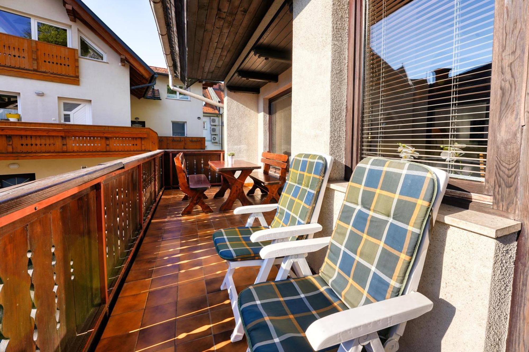 Castle Way Apartments Tamy Bled Exterior foto